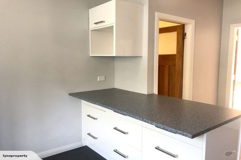 Photo of property in 410 Muritai Road, Eastbourne, Lower Hutt, 5013