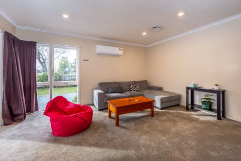 Photo of property in 201 Memorial Avenue, Burnside, Christchurch, 8053