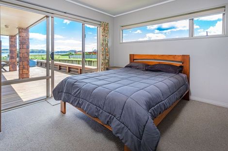 Photo of property in 13 Koromiko Drive, Coromandel, 3506