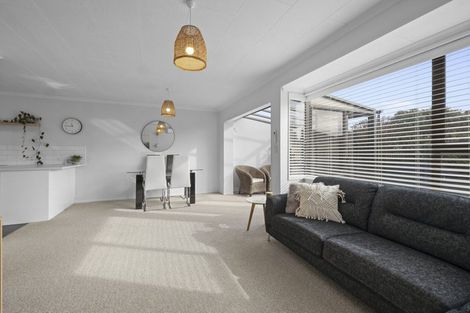 Photo of property in 1/12 Webster Street, Westown, New Plymouth, 4310