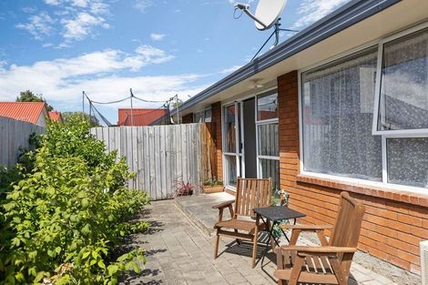 Photo of property in 2/94 Wainui Street, Riccarton, Christchurch, 8041