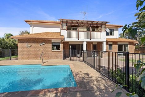 Photo of property in 18 Nielsen Gardens, Rototuna, Hamilton, 3210