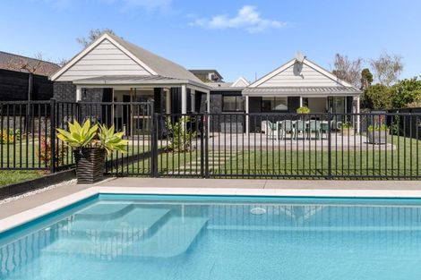 Photo of property in 37 Pah Street, Matua, Tauranga, 3110