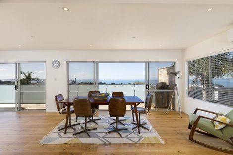 Photo of property in 2/65 Castor Bay Road, Castor Bay, Auckland, 0620