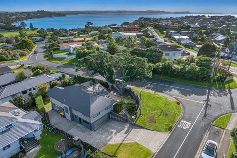 Photo of property in 108 Stanmore Bay Road, Stanmore Bay, Whangaparaoa, 0932