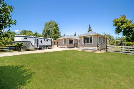 Photo of property in 70 Tapuihikitia Road, Te Karaka, 4094