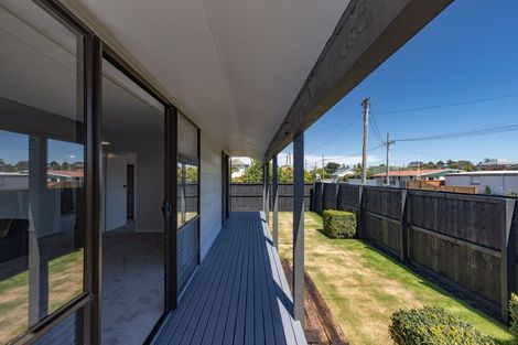Photo of property in 2/25 Sandra Street, South New Brighton, Christchurch, 8062