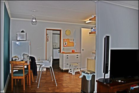 Photo of property in 46 Lanark Street, Balclutha, 9230