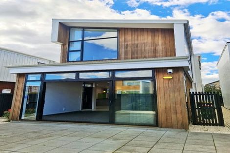 Photo of property in 5 Courage Road, Papakura, 2110