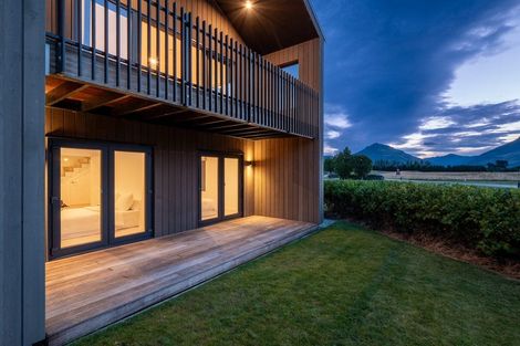 Photo of property in 22 Soudley Court, Jacks Point, Queenstown, 9371