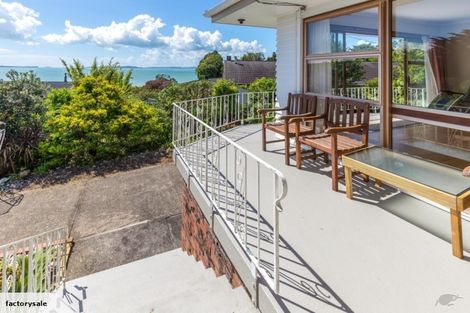 Photo of property in 122 Pah Road, Cockle Bay, Auckland, 2014