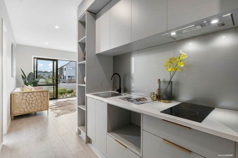 Photo of property in 1 Hea Road, Hobsonville, Auckland, 0616