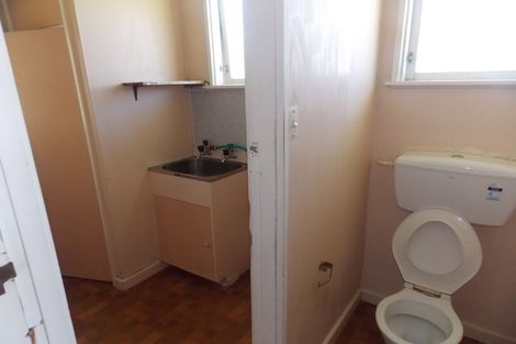 Photo of property in 3 Clifton Street, Bulls, 4818