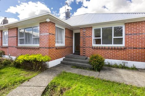 Photo of property in 11 Courtenay Road, Heretaunga, Upper Hutt, 5018