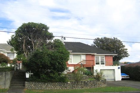 Photo of property in 15 Kashmir Avenue, Clouston Park, Upper Hutt, 5018
