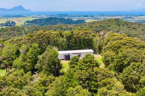 Photo of property in 100 Shieling Road, Waipu, 0582