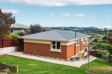 Photo of property in 55 Elwyn Crescent, Green Island, Dunedin, 9018