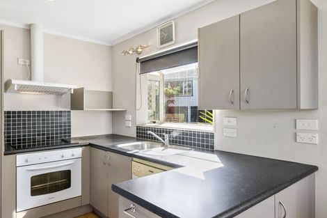 Photo of property in 113b Kinross Street, Blockhouse Bay, Auckland, 0600