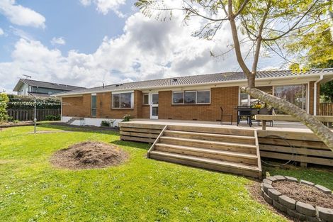 Photo of property in 3 Serrita Avenue, Sunnyhills, Auckland, 2010