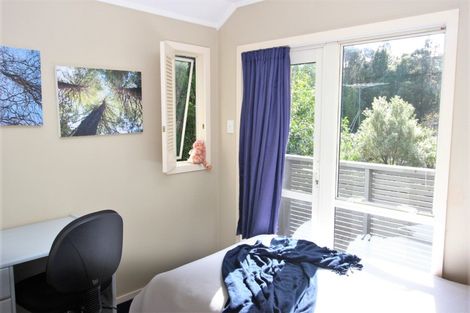 Photo of property in 1/86 Oaktree Avenue, Browns Bay, Auckland, 0630