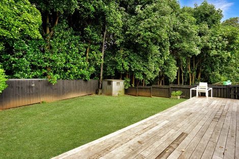 Photo of property in 15a Rosehill Drive, Rosehill, Papakura, 2113