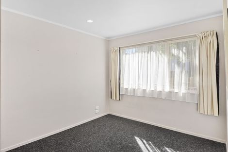 Photo of property in 113b Kinross Street, Blockhouse Bay, Auckland, 0600
