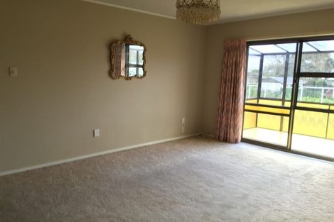 Photo of property in 114a Edinburgh Street, Pukekohe, 2120