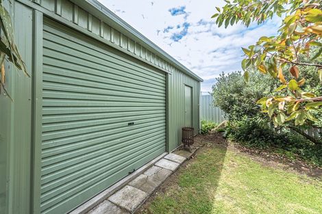 Photo of property in 25 Mason Terrace, Gonville, Whanganui, 4501