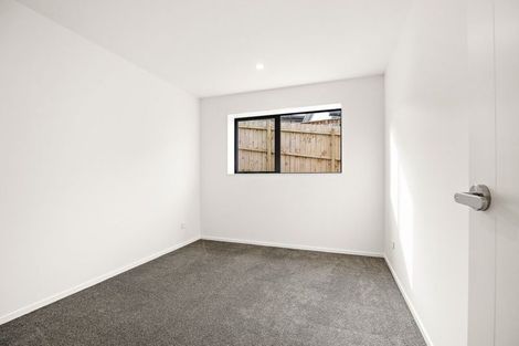 Photo of property in 2 Mara Waina Place, Swanson, Auckland, 0614