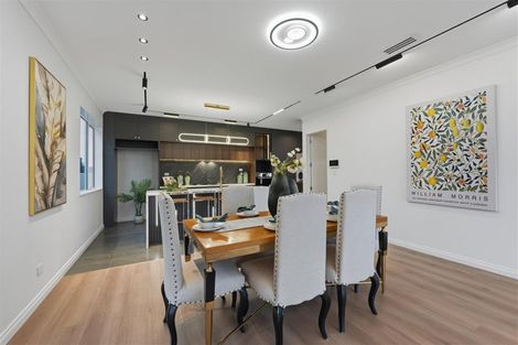 Photo of property in 240 Park Estate Road, Rosehill, Papakura, 2113