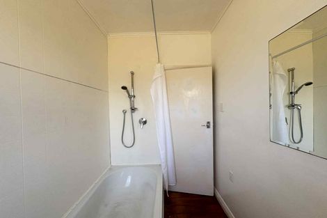 Photo of property in 78 Cornfoot Street, Castlecliff, Whanganui, 4501