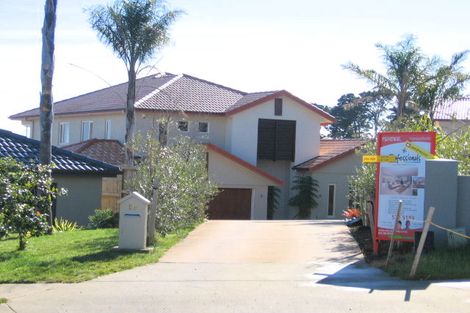 Photo of property in 10 Armstrong Farm Drive, East Tamaki Heights, Auckland, 2016