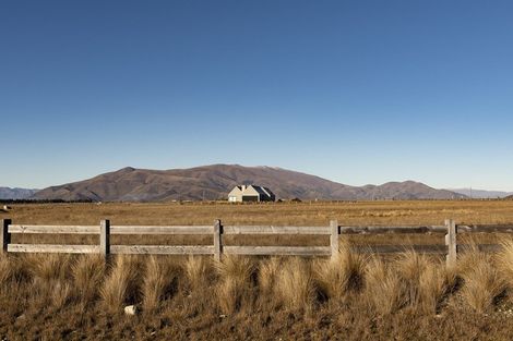 Photo of property in 5 Cameron Place, Ben Ohau, Twizel, 7999