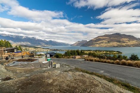Photo of property in 26 Vancouver Drive, Queenstown, 9300