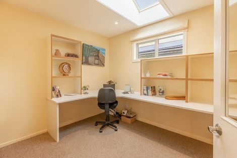 Photo of property in 324a Halswell Road, Halswell, Christchurch, 8025