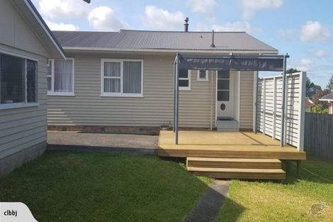 Photo of property in 45 Divich Avenue, Te Atatu South, Auckland, 0610