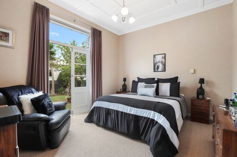 Photo of property in 46 Thames Road, Paeroa, 3600