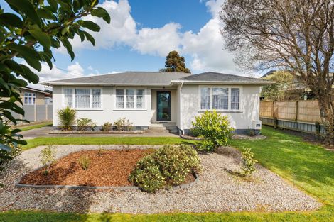 Photo of property in 37 Mangahao Road, Pahiatua, 4910