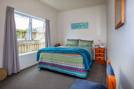 Photo of property in 200 Mayfair Avenue, Whangamata, 3620