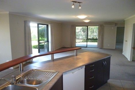 Photo of property in 1 Wiltshire Drive, Huntington, Hamilton, 3210