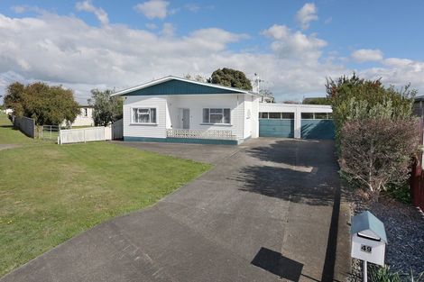 Photo of property in 49 Holland Crescent, Bulls, 4818