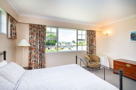 Photo of property in 6a Ihaka Street, Hokowhitu, Palmerston North, 4410