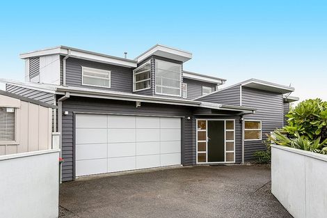 Photo of property in 7 Willow Place, Whalers Gate, New Plymouth, 4310