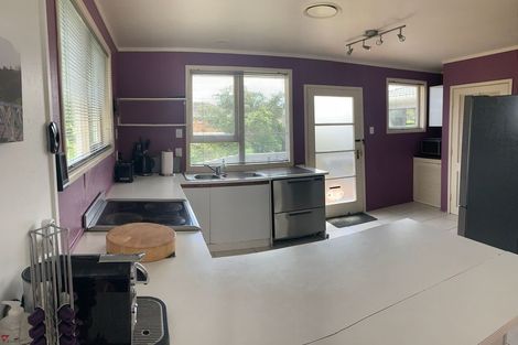 Photo of property in 10 Yeoman Place, Howick, Auckland, 2014