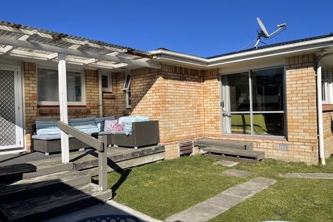 Photo of property in 42 Coleridge Drive, Enderley, Hamilton, 3214