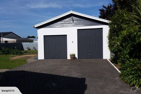 Photo of property in 84 East Belt, Rangiora, 7400