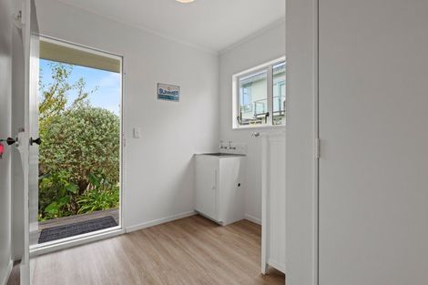 Photo of property in 5 Tainui Street, Raumati Beach, Paraparaumu, 5032