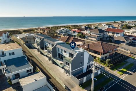 Photo of property in 369a Oceanbeach Road, Mount Maunganui, 3116