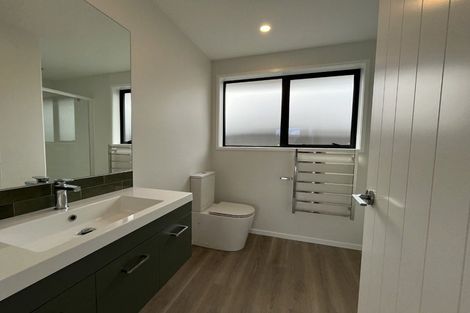 Photo of property in 3 Tutira Place, Poraiti, 4112