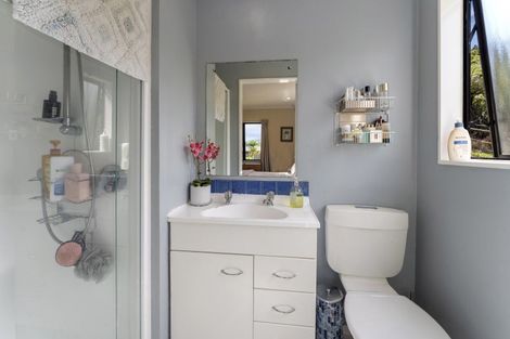 Photo of property in 128 Rahui Road, Otaki, 5512